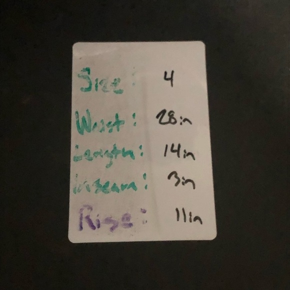 American Eagle Shorts Women's 4 Mom Style High Rise Curvy Cuffed Denim - Picture 6 of 6